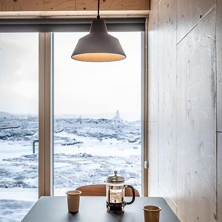 Aska, Modern Cabin Миватн Екстериор снимка