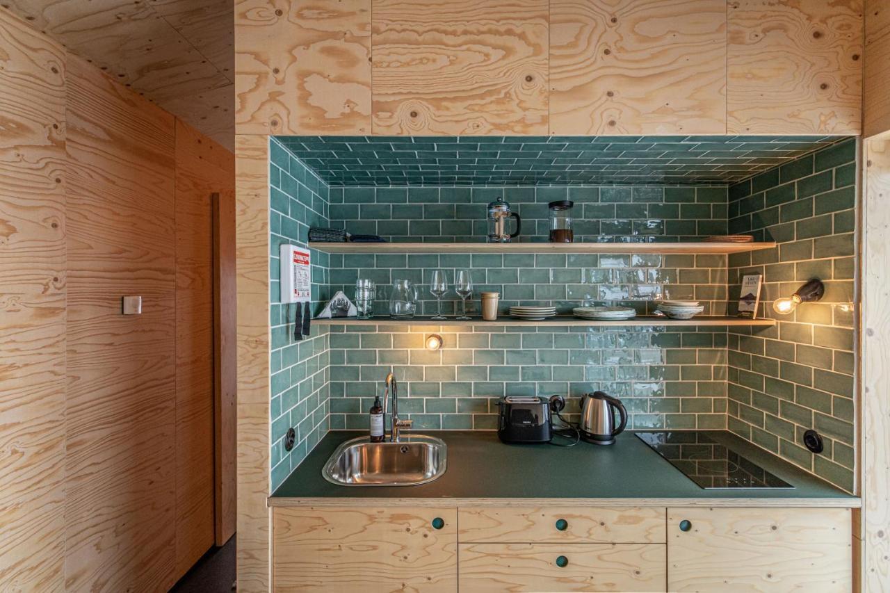 Aska, Modern Cabin Миватн Екстериор снимка