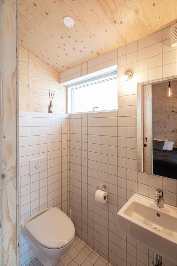 Aska, Modern Cabin Миватн Екстериор снимка