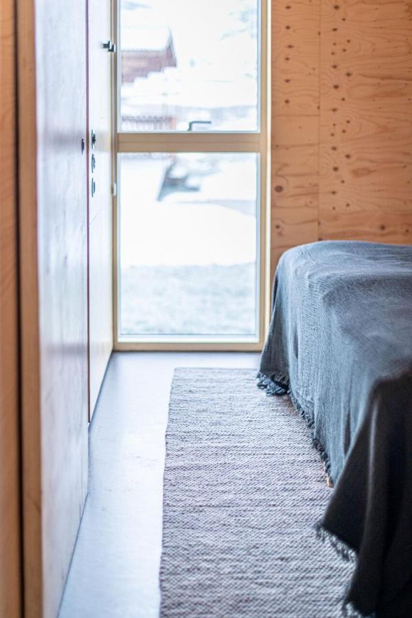 Aska, Modern Cabin Миватн Екстериор снимка